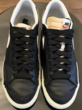 Nike Blazer Low 77 Black White Low with box